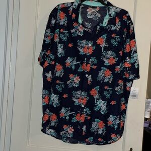 NWT.  Star Wars men’s Hawaiian shirt